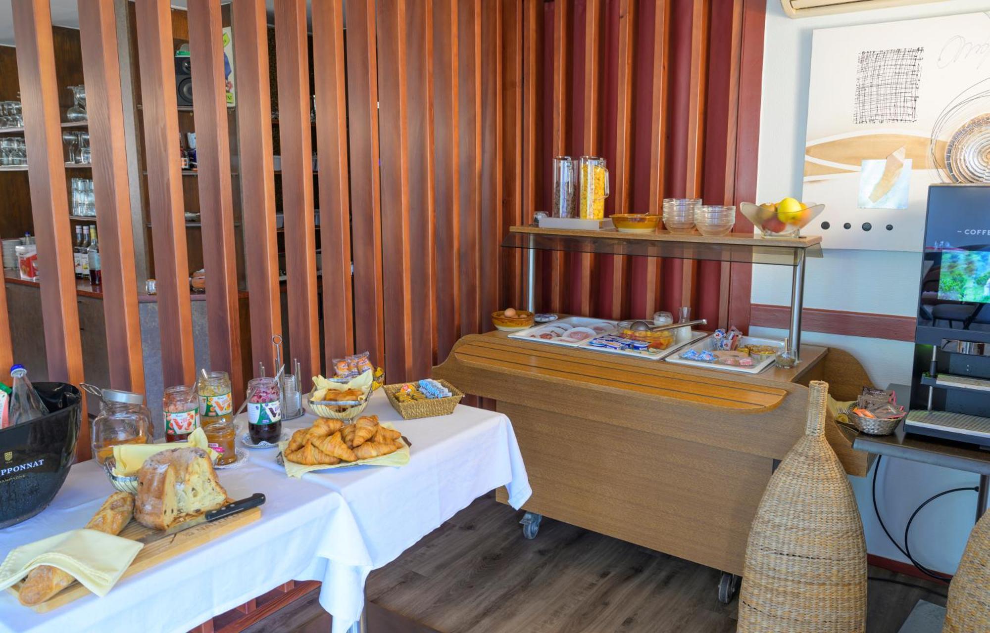 Hotel Restaurant Au Relais D'Alsace Руфаш Екстериор снимка